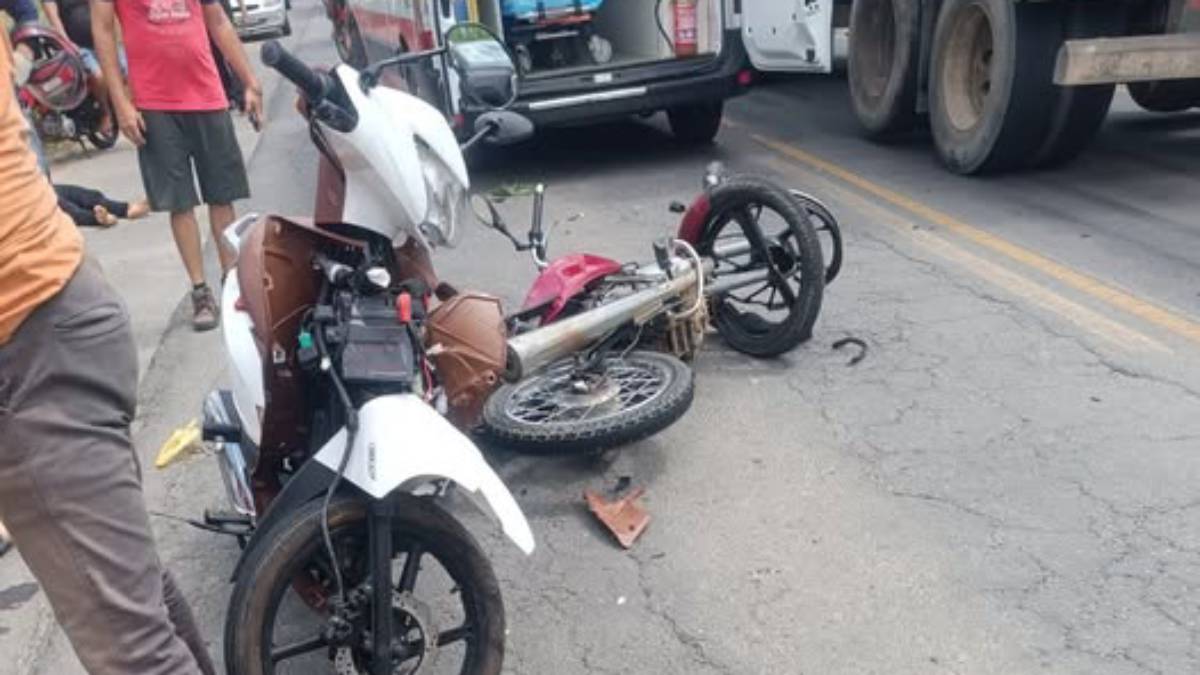 🚨 Diretora de sindicato fica em estado grave após colisão entre motos na PE-90, em Bom Jardim