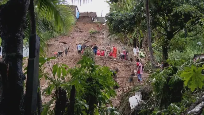 Chuvas já deixam quatro mortos no Grande Recife